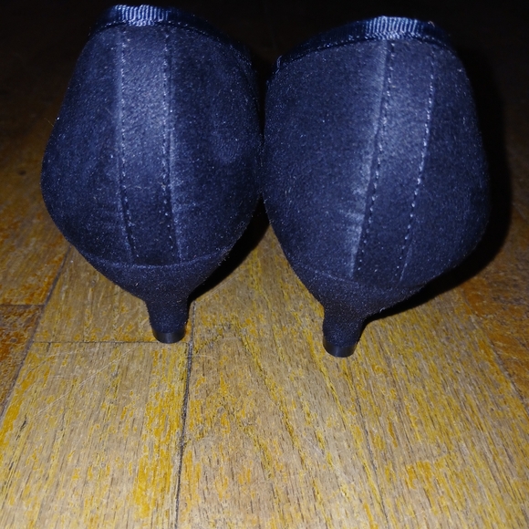 CL by Laundry Black Pump Heels ize 8.5 - Picture 3 of 5